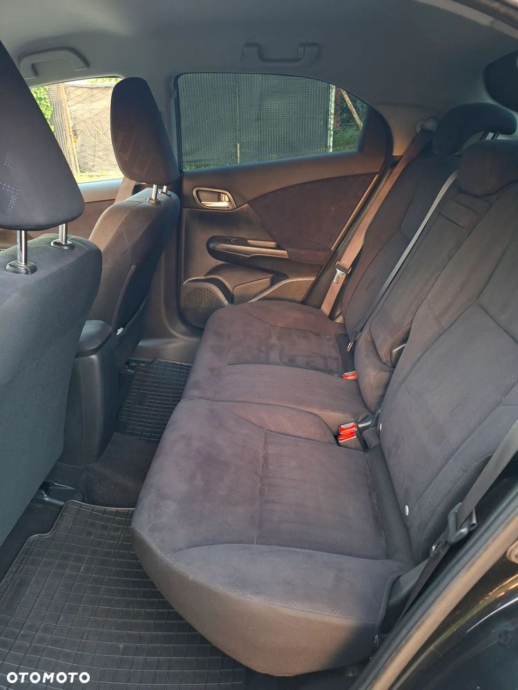 Honda Civic 1.8 Sport - 11