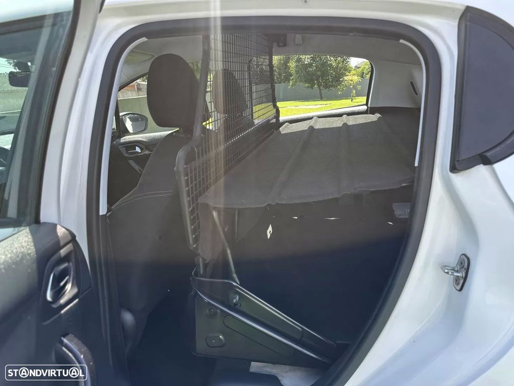 Peugeot 208 hdi active - 25