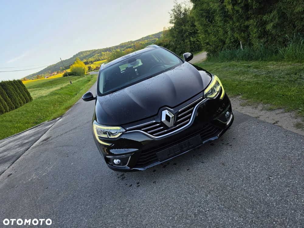 Renault Megane TCe 140 GPF EDC INTENS - 14