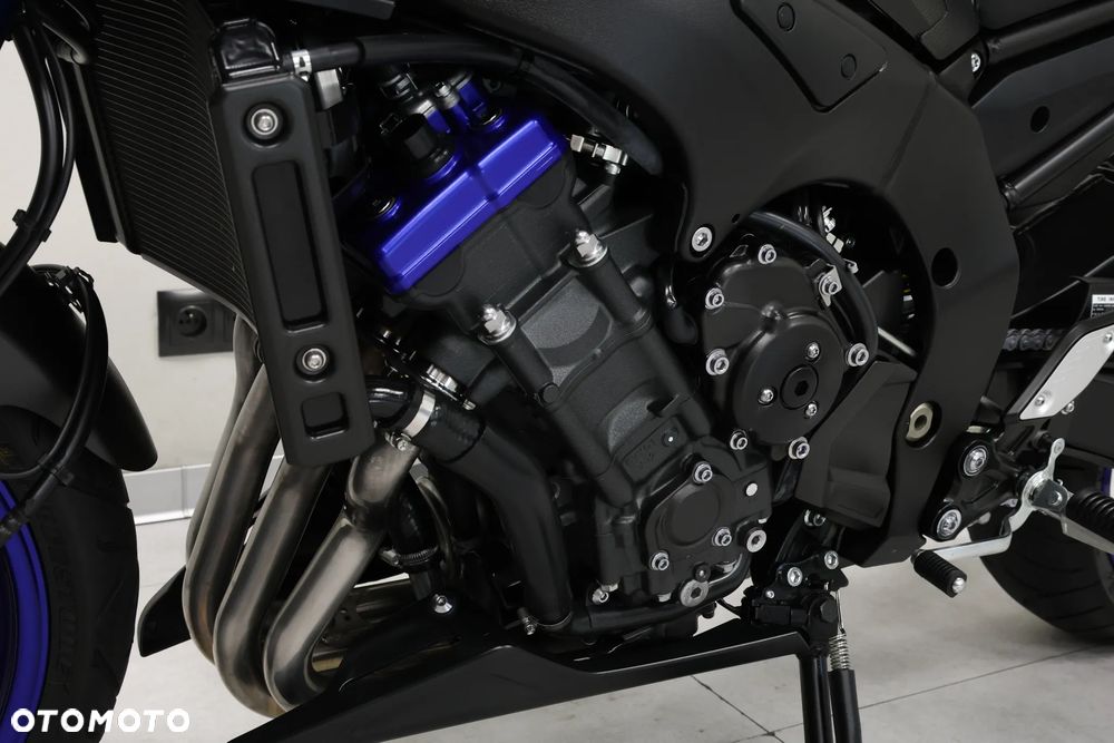 Yamaha FZ8 - 28