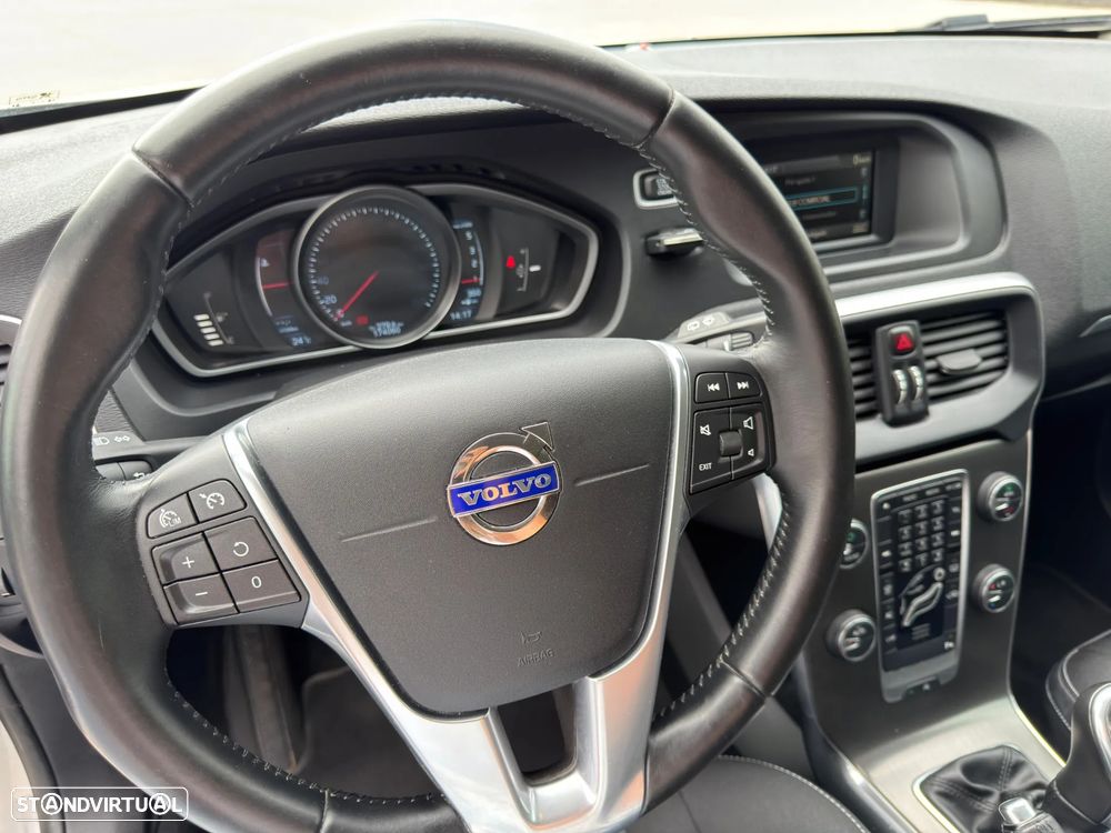 Volvo V40 1.6 D2 Momentum - 6
