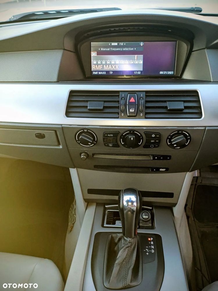BMW Seria 5 - 10