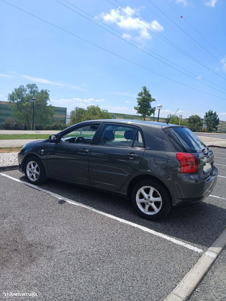 Toyota Corolla 2.0 D-4D Terra AC - 2