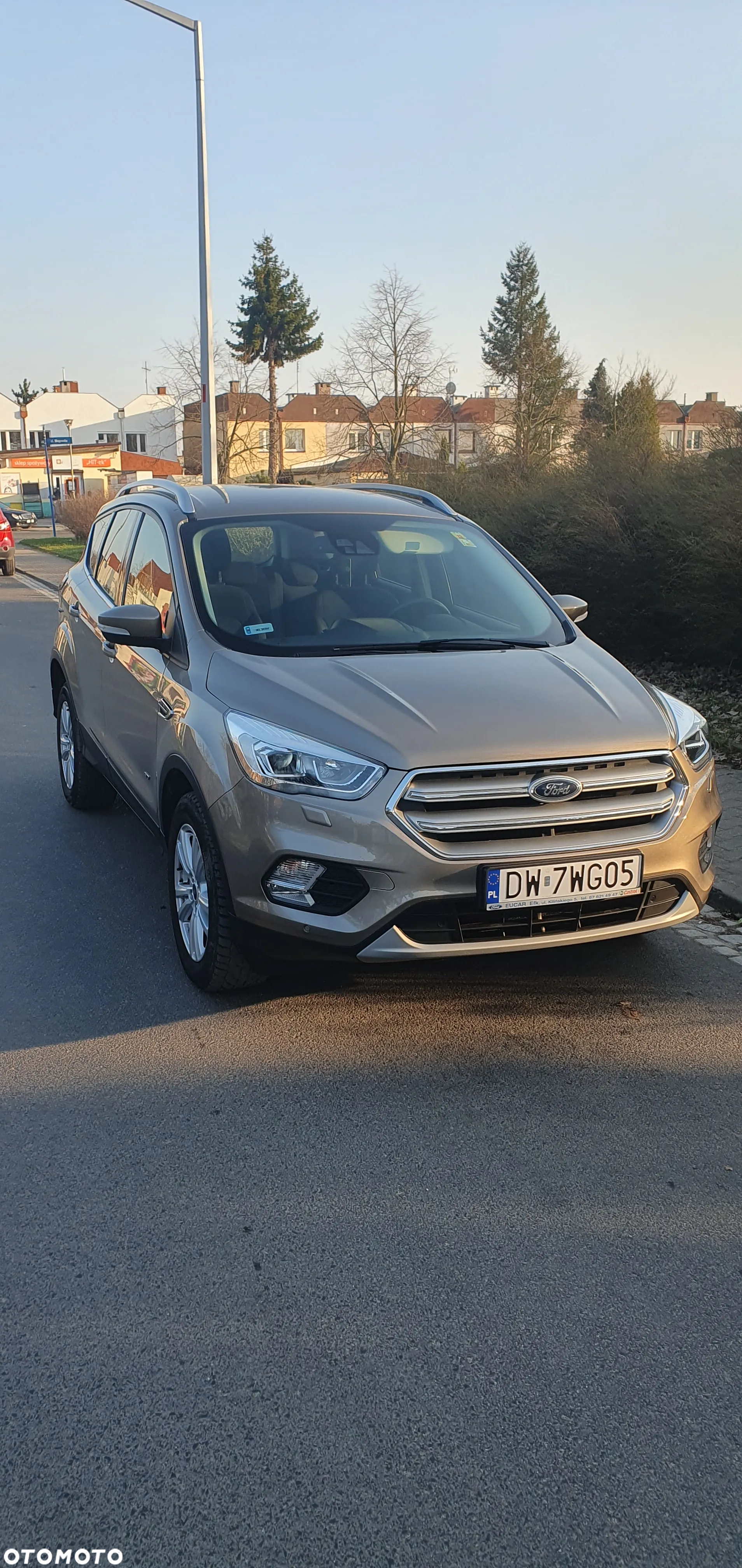 Ford Kuga - 4