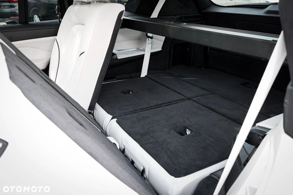BMW X7 M50d - 35