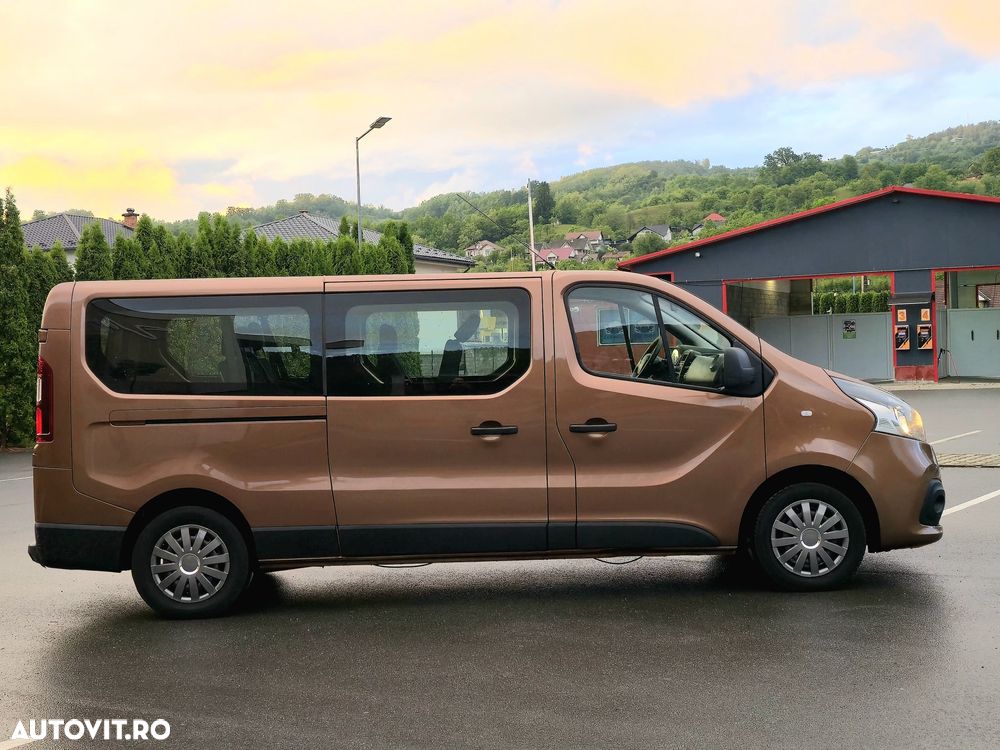 Renault Trafic Grand Passenger Expression - 14