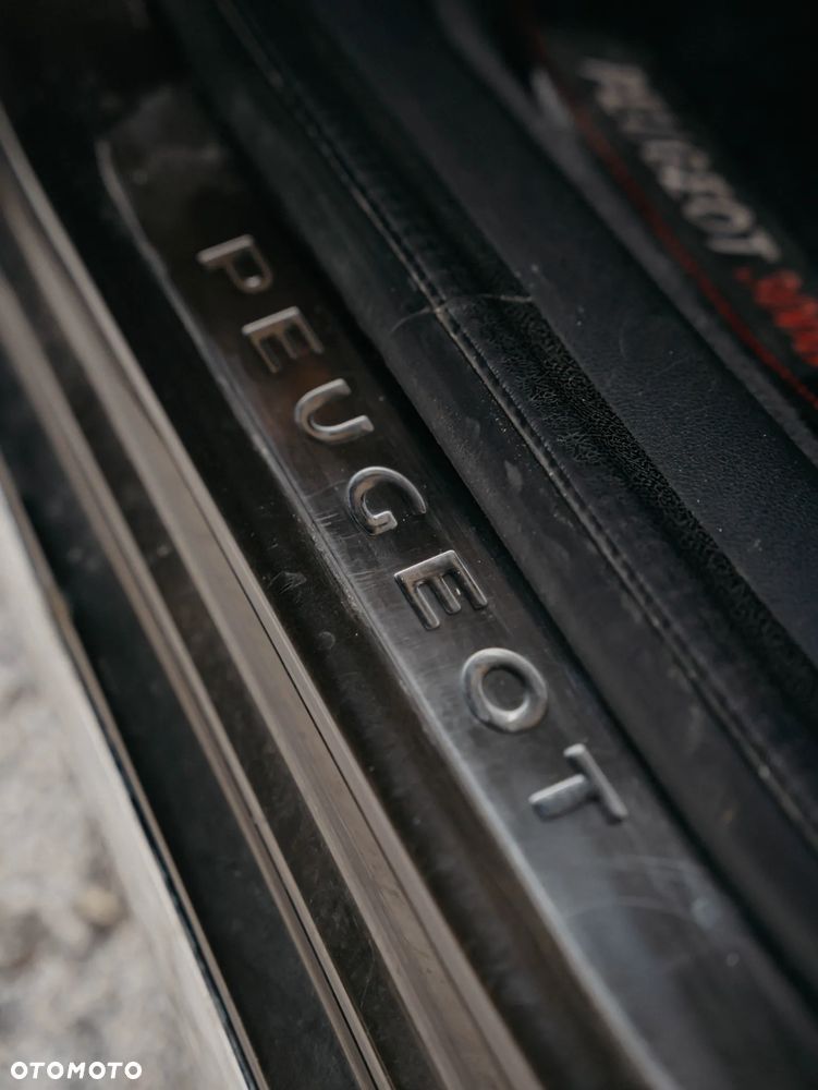 Peugeot 3008 2.0 HDi Allure - 18