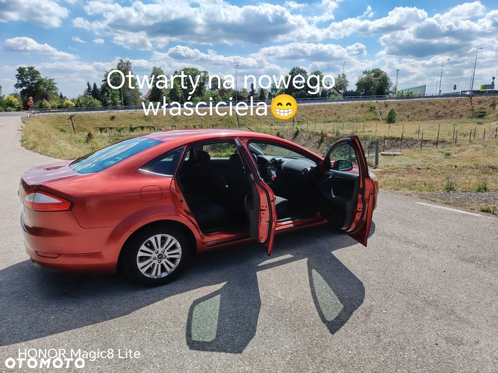 Ford Mondeo 2.0 Ghia - 4