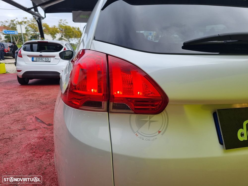 Peugeot 2008 PureTech 110 Stop&Start Crossway - 11