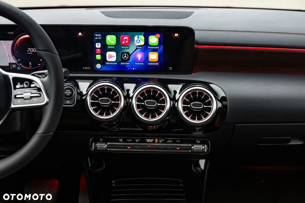 Mercedes-Benz CLA 250 Progressive 7G-DCT - 33