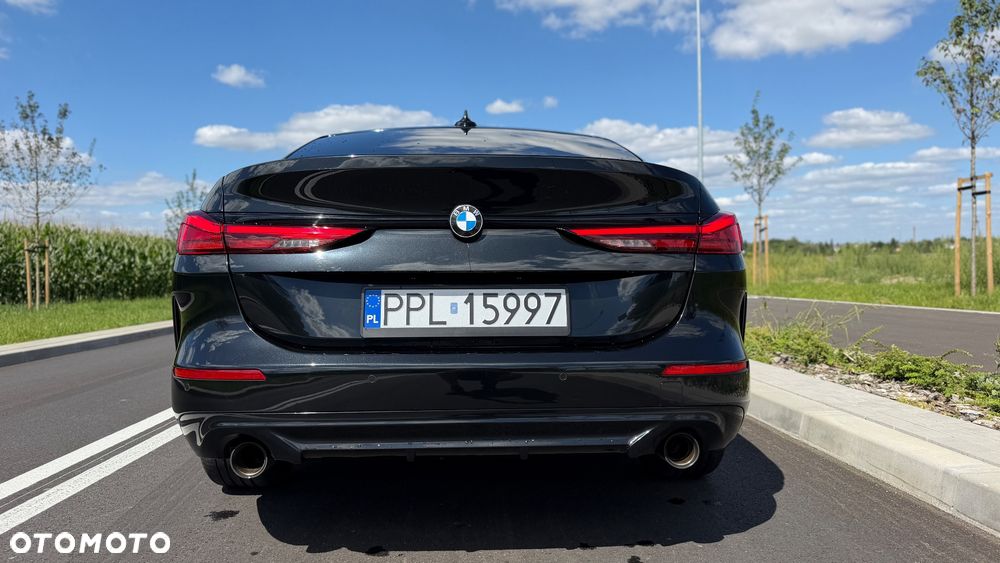 BMW Seria 2 220i M Sport - 10