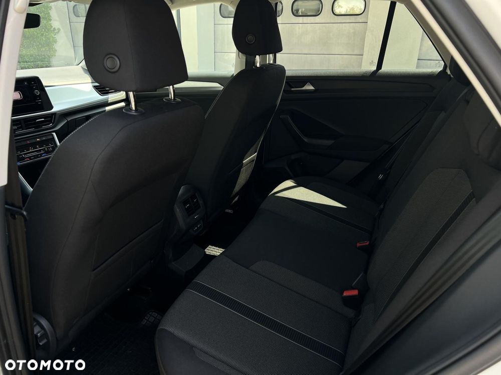 Volkswagen T-Roc 1.5 TSI Life - 6
