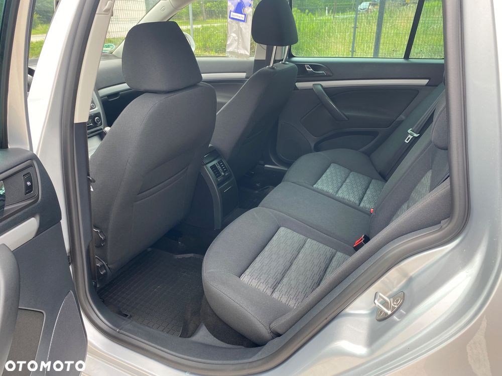 Skoda Octavia 1.6 TDI 4x4 Ambition - 18