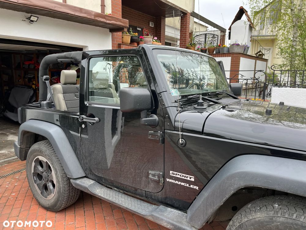 Jeep Wrangler 2.8 CRD Sport - 12