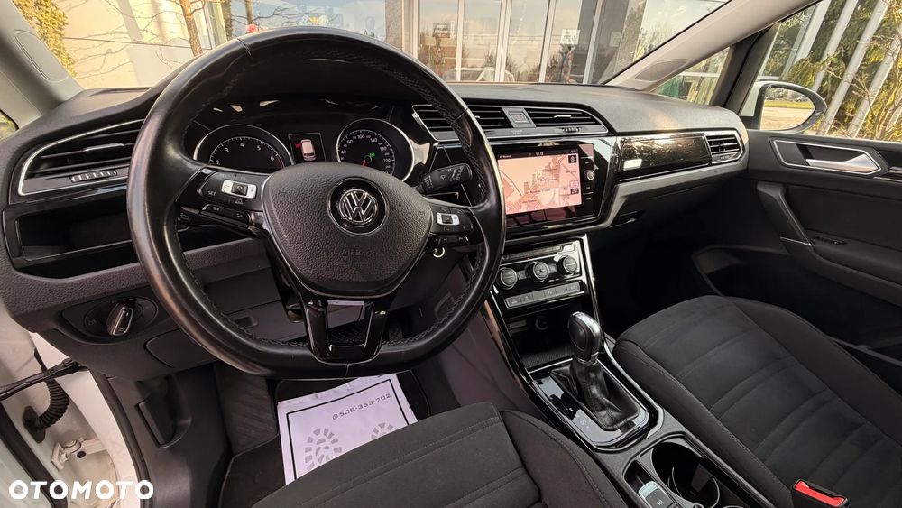 Volkswagen Touran 1.4 TSI BMT Highline DSG - 27