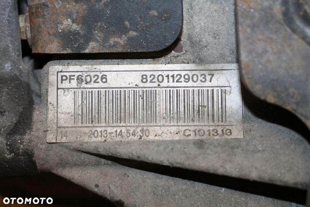 RENAULT TRAFIC OPEL VIVARO SKRZYNIA 8201129037 - 2