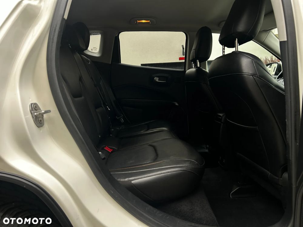 Jeep Compass 1.4 MultiAir Limited - 17