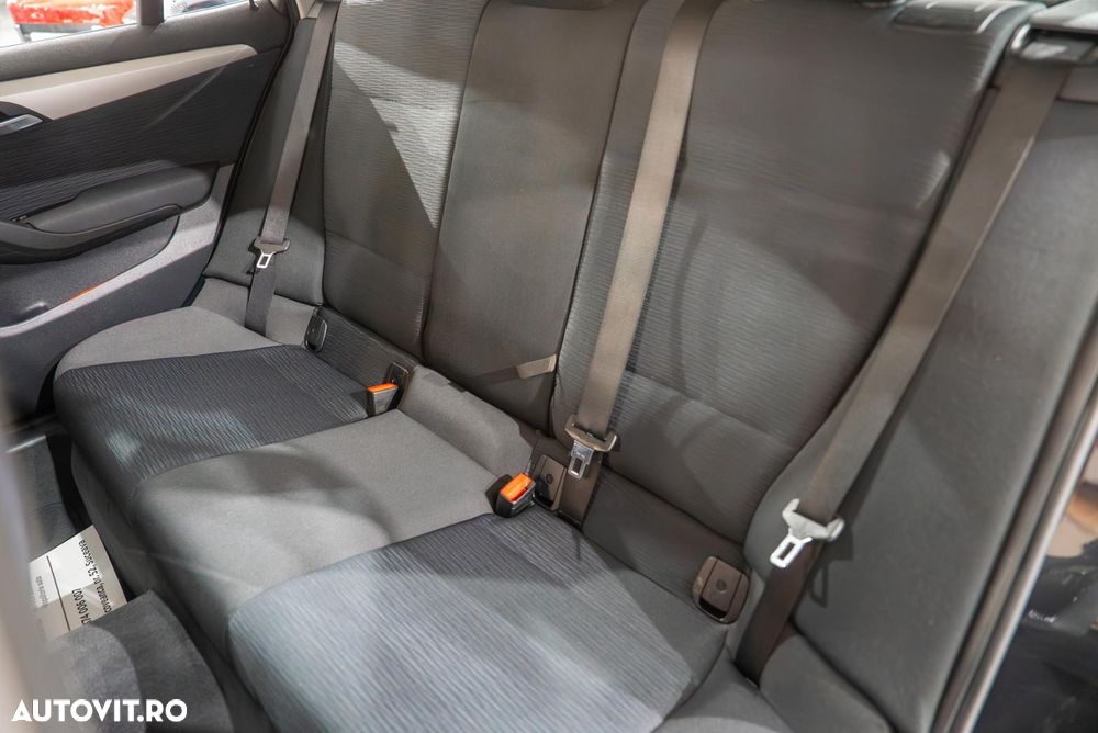 BMW X1 sDrive16d - 22