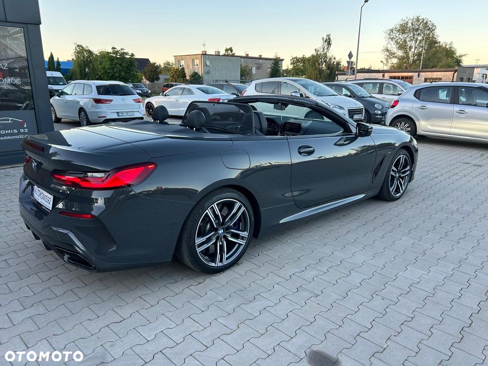 BMW Seria 8 M850i xDrive - 15