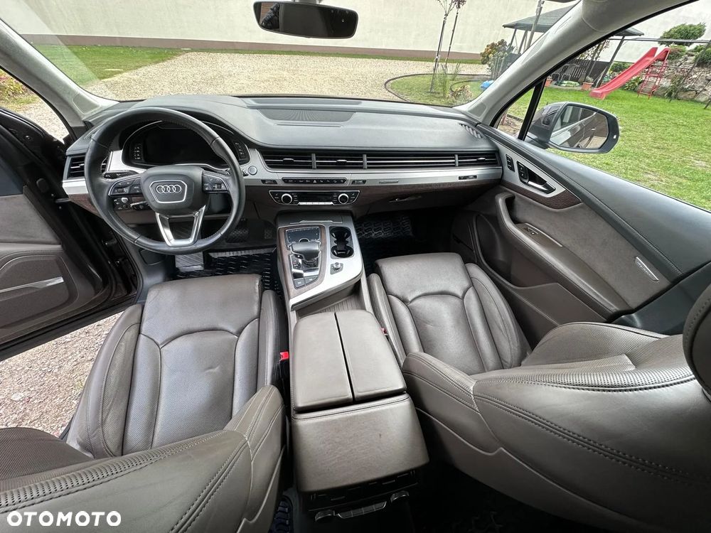 Audi Q7 3.0 TDI Quattro Tiptronic - 6