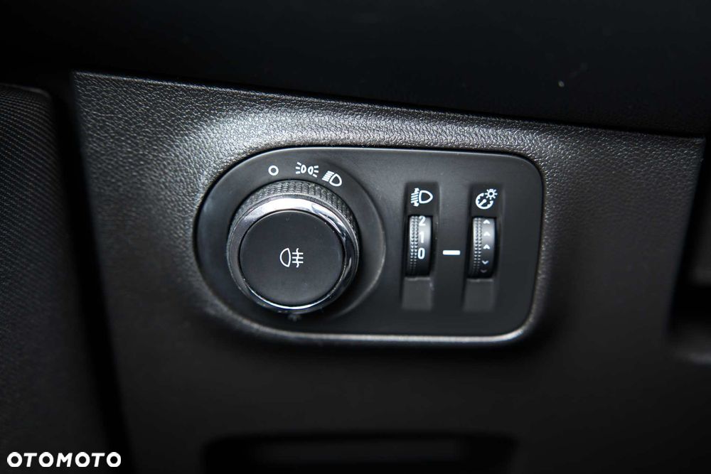 Opel Corsa 1.4 Enjoy - 16