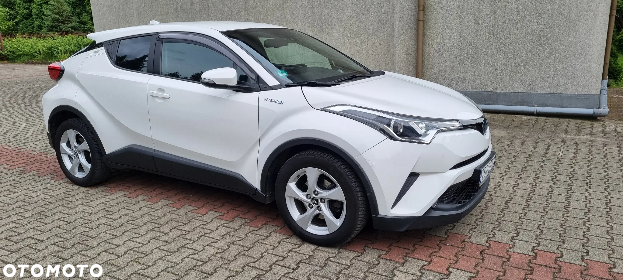 Toyota C-HR 1.8 Hybrid Dynamic - 10