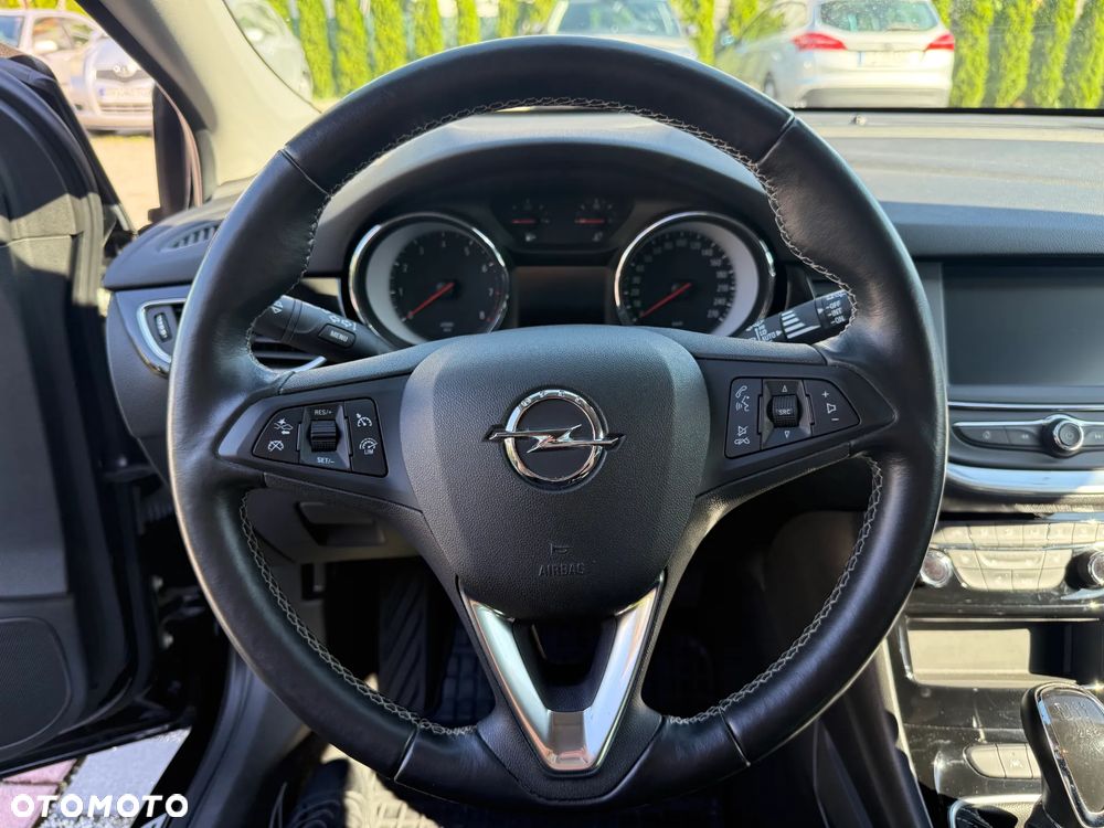 Opel Astra 1.4 T GPF Elite - 24