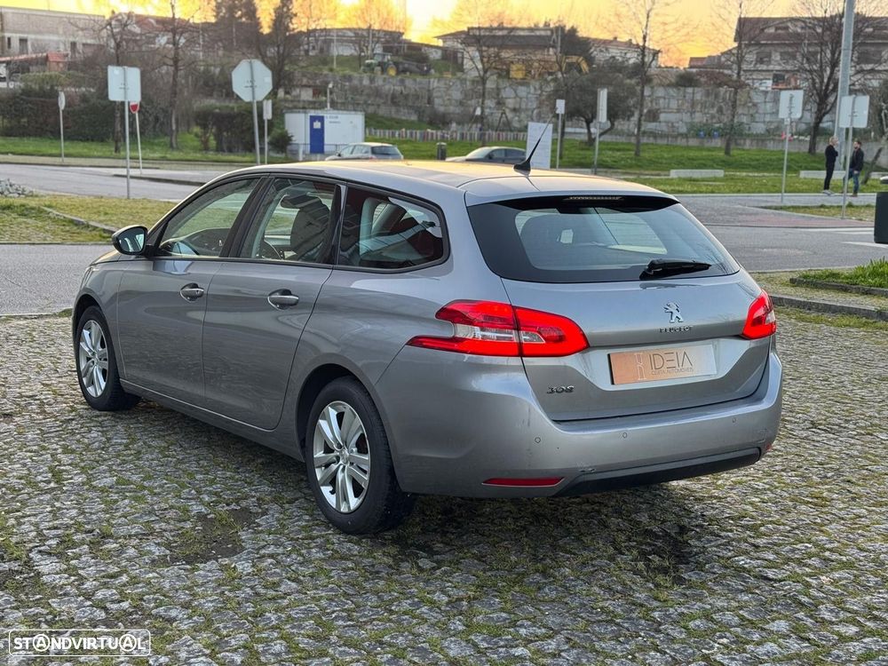 Peugeot 308 1.5 BlueHDi Business Line - 4