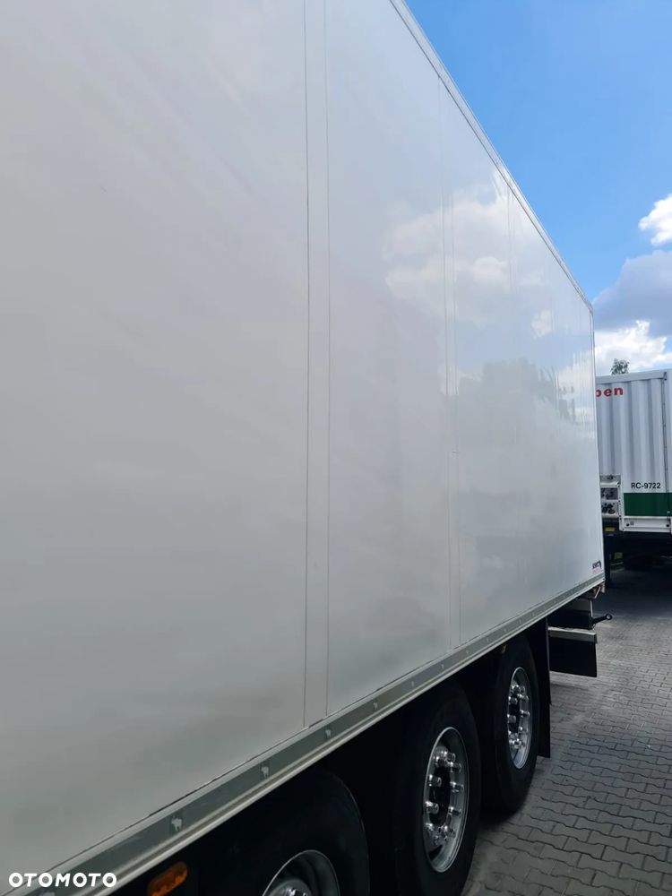 Schmitz Cargobull - 3