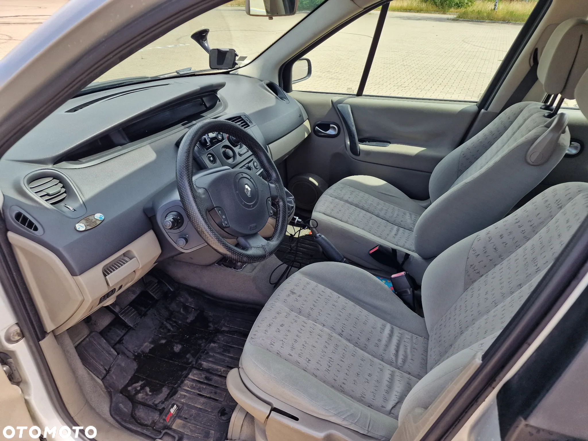 Renault Scenic 1.9 dCi Confort Authentique - 7