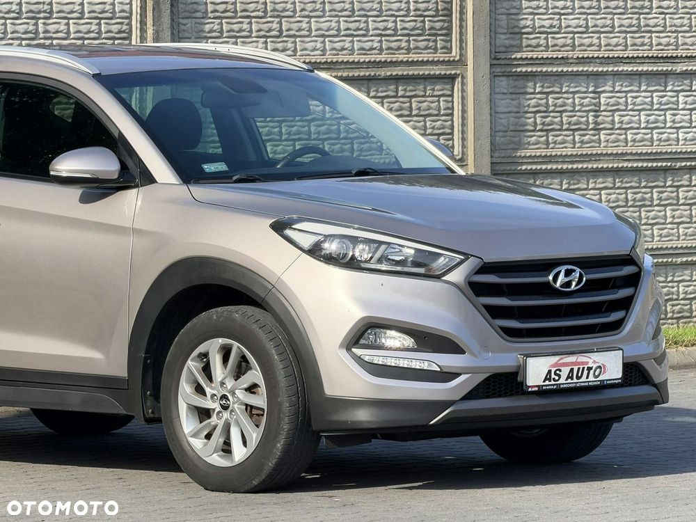 Hyundai Tucson blue 1.7 CRDi 2WD Style - 33