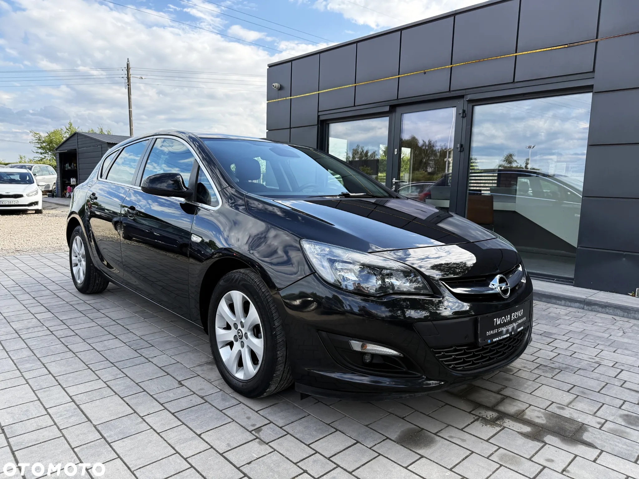 Opel Astra IV 1.4 T Cosmo S&S - 4