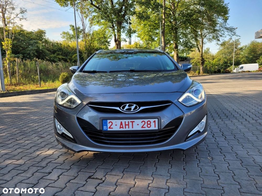 Hyundai i40 i40cw 2.0 Premium - 4