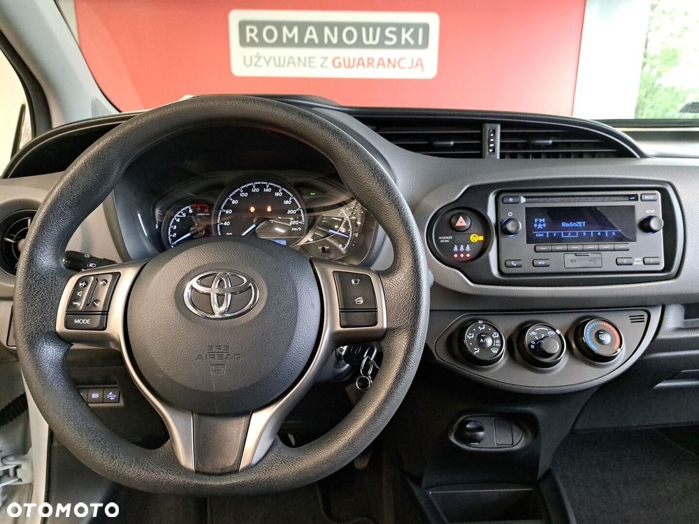 Toyota Yaris - 20