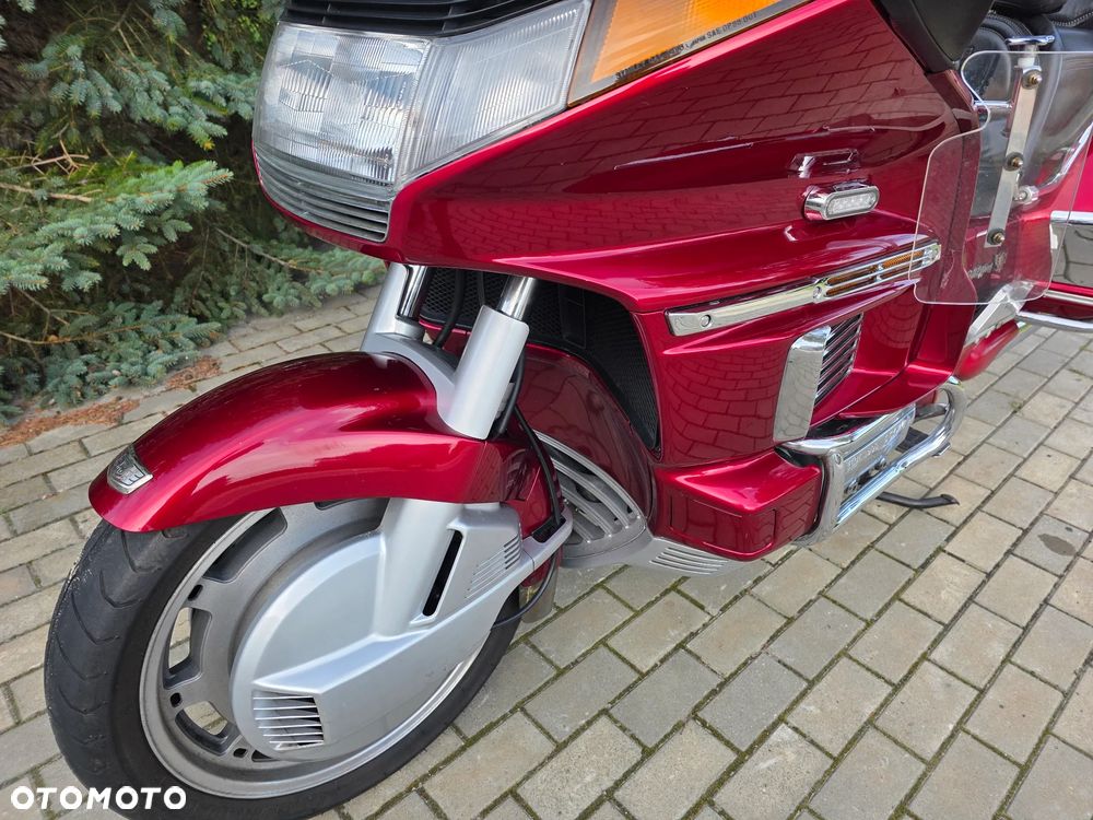 Honda GL - 5