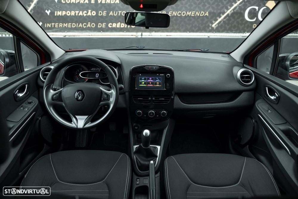 Renault Clio Sport Tourer 1.5 dCi Limited — fotografia 10