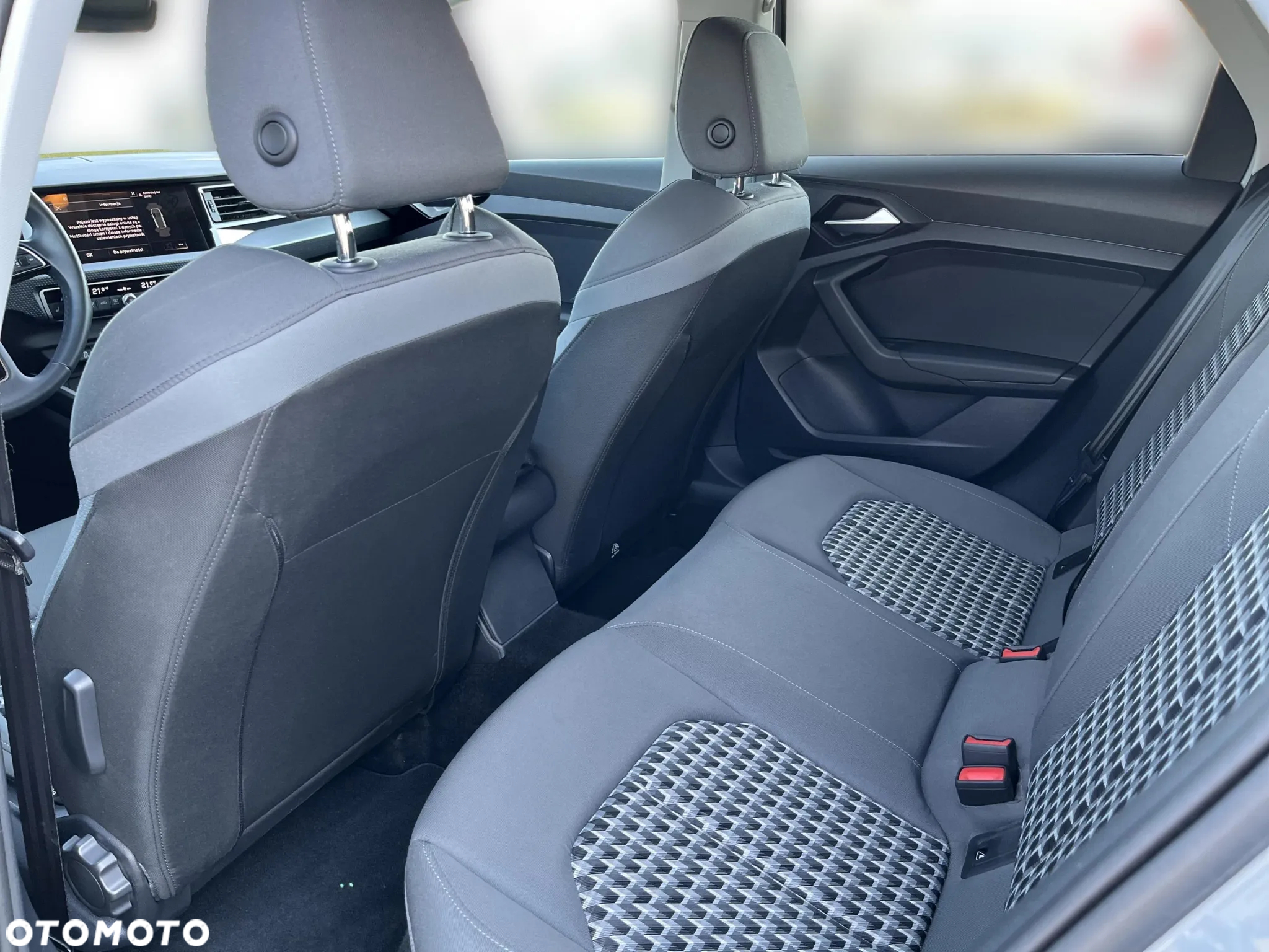 Audi A1 30 TFSI Advanced S tronic - 10