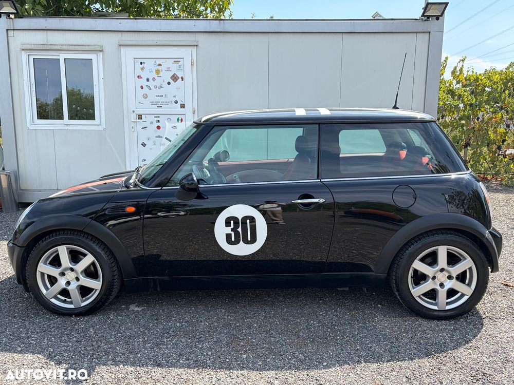Mini Cooper Standard - 2