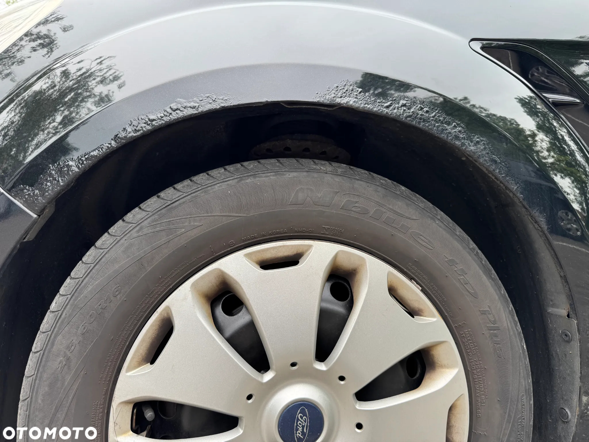 Ford S-Max - 13