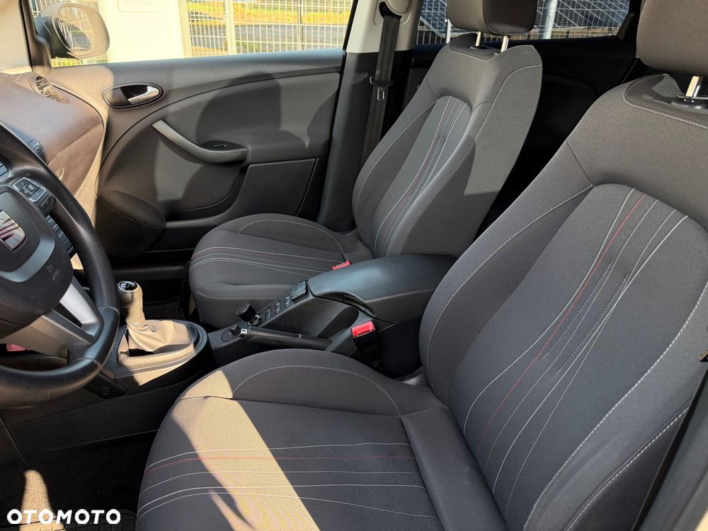 Seat Altea XL 1.2 TSI Entry S&S - 25