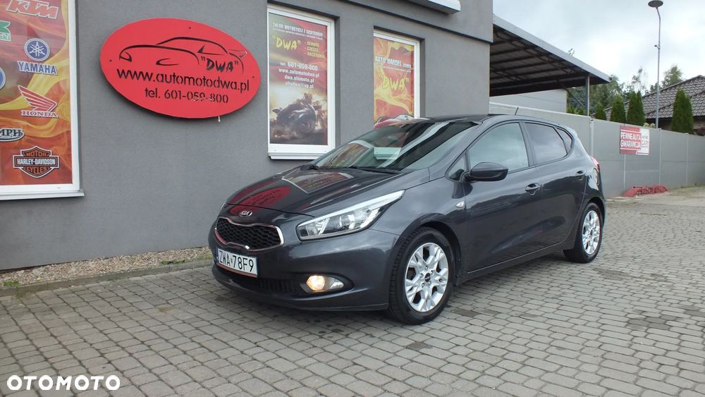 Kia Ceed - 7