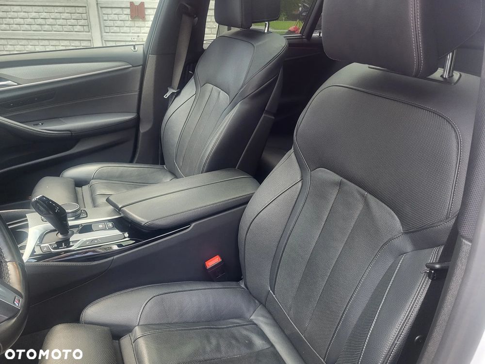 BMW Seria 5 530d xDrive M Sport sport - 16