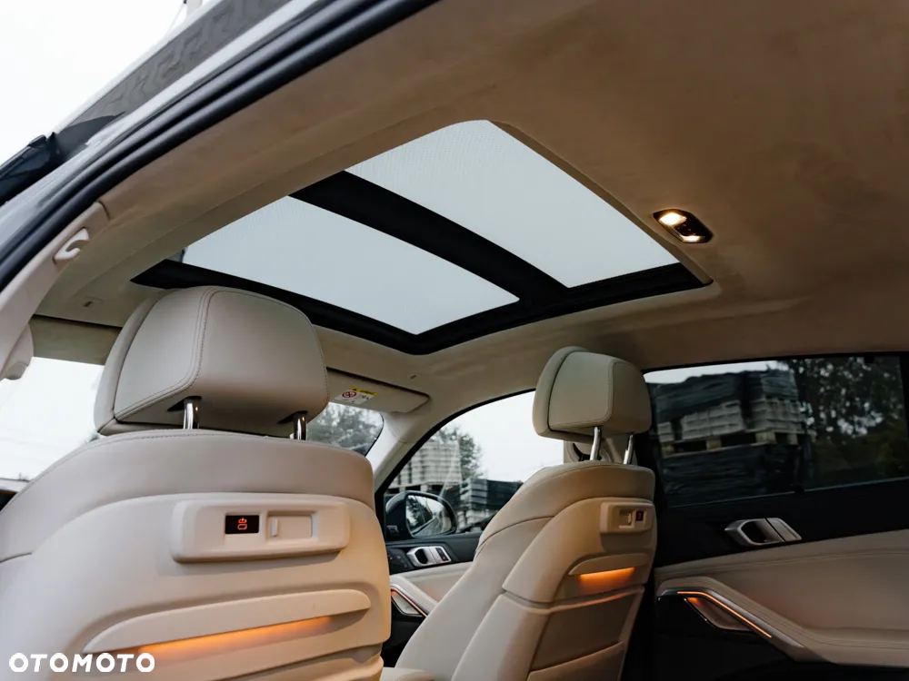 BMW X6 xDrive40d - 11
