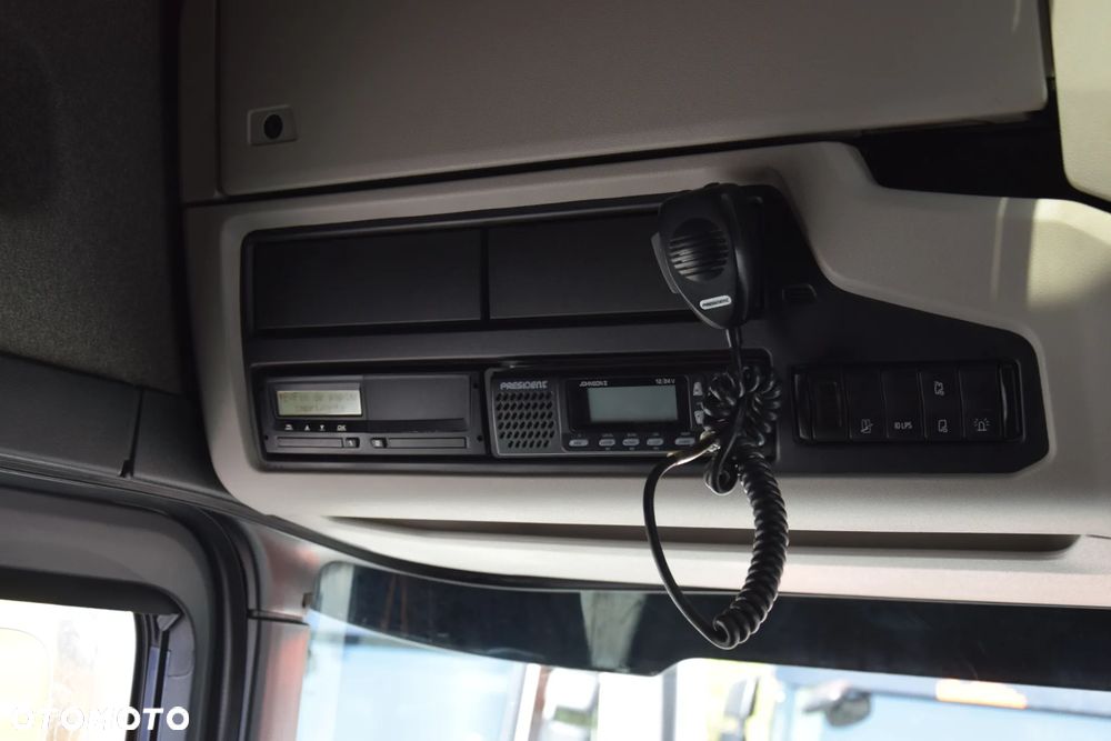 Scania R500 / EURO 6 / FULL AIRMATIC / 6 PODUSZEK / HYDRAULIKA / RETARDER / ACC / KLIMA / LEDY / ALUFELGI / FULL SPOILERY / SERWISOWANA / SPROWADZONA - 37