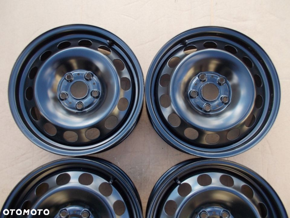 4x Felgi 16 VW Golf V VI VII Touran Jetta Caddy Skoda Octavia III - 4