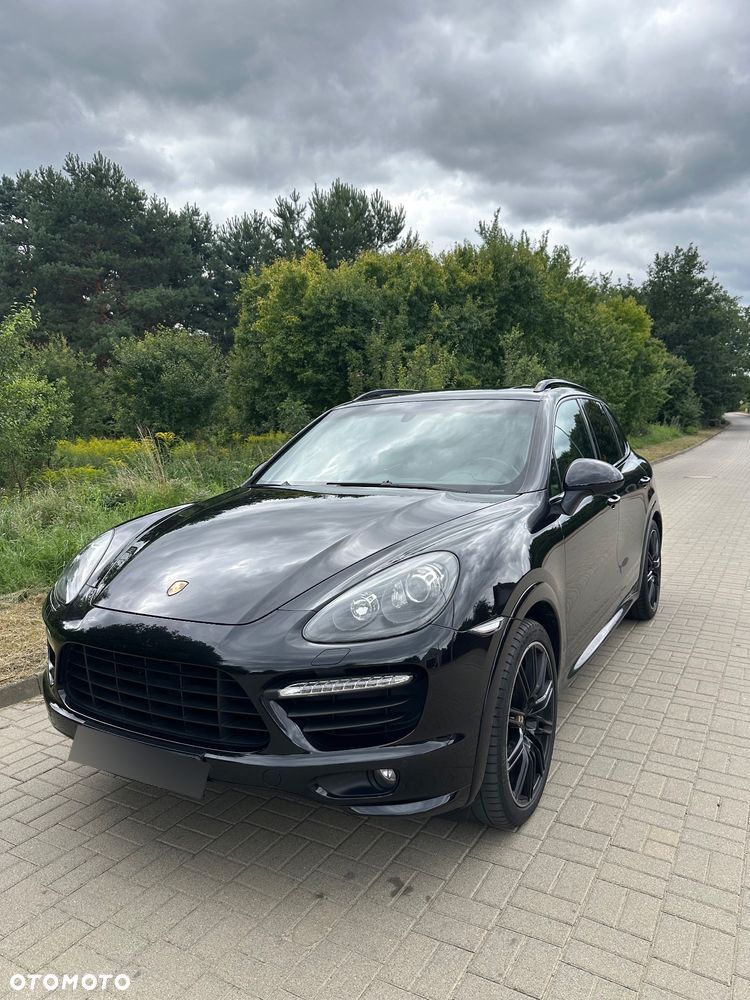 Porsche Cayenne - 5