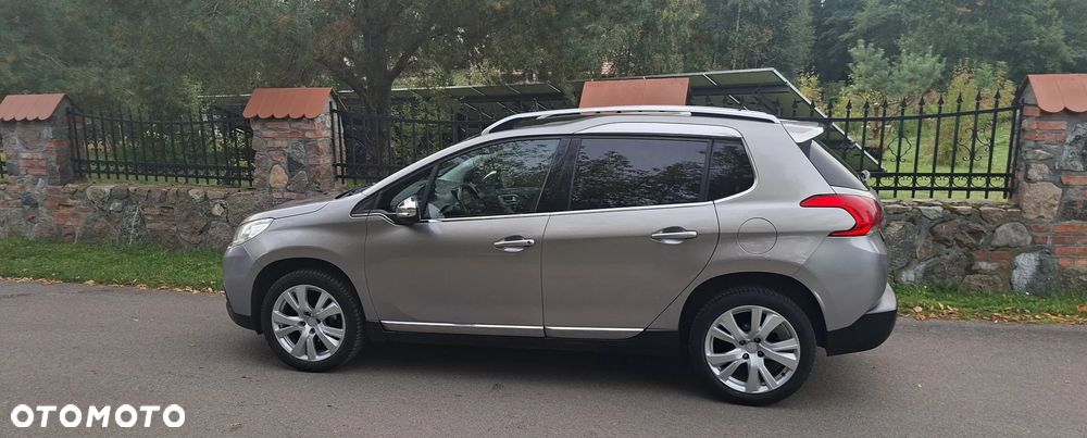 Peugeot 2008 120 VTI Allure - 4