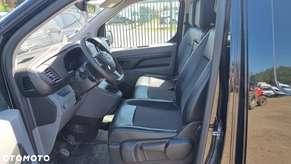 Opel Vivaro - 27