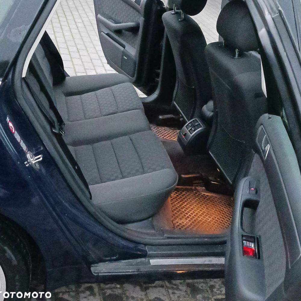 Audi A4 Avant 1.8T - 14