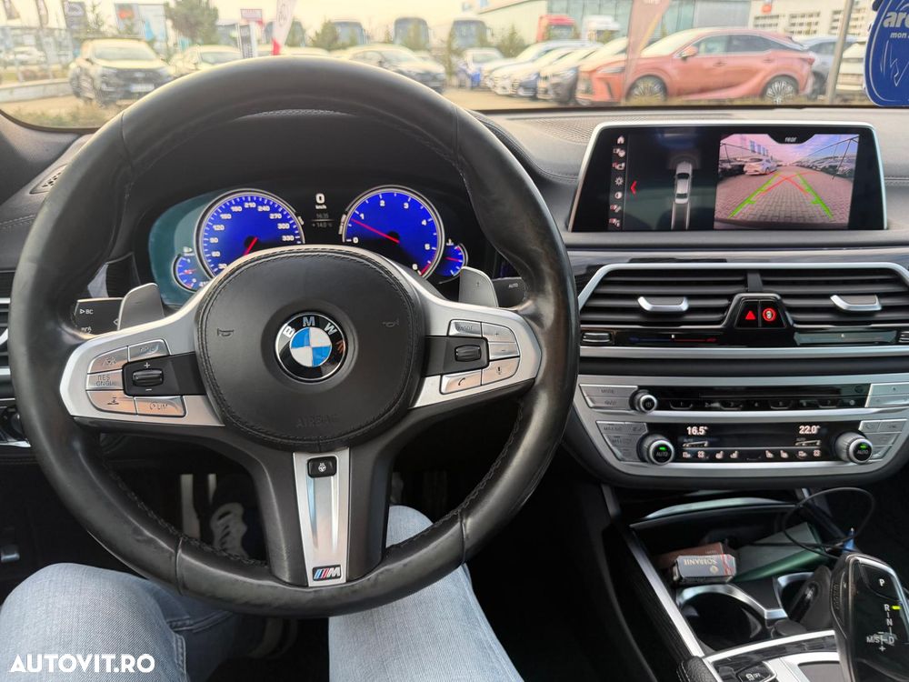 BMW Seria 7 740d xDrive - 12